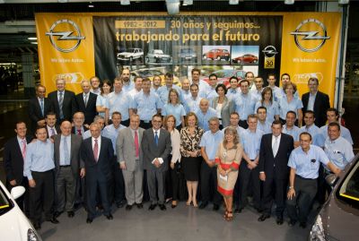 Коллектив завода OPEL Сарагоса