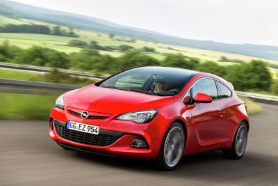 Opel Astra J GTC