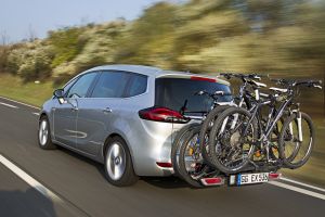 Opel Zafira Tourer с системой FlexFix второго поколения