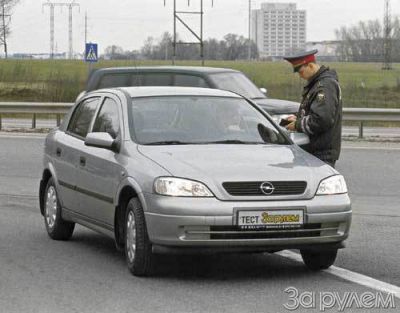 Немецкий цветок в русской клумбе